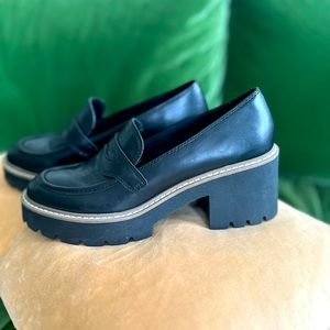 dv By dolce vita Women's Black Leather Lug Sole Platform Loafers size 8